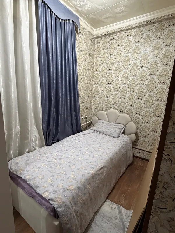Продаю квартиру 2/3 переделанную в 3-х 3