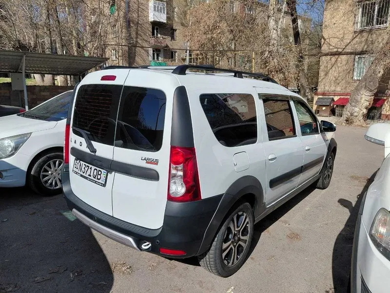 Продам свой Lada Largus Cross FL 2021 — фото 4