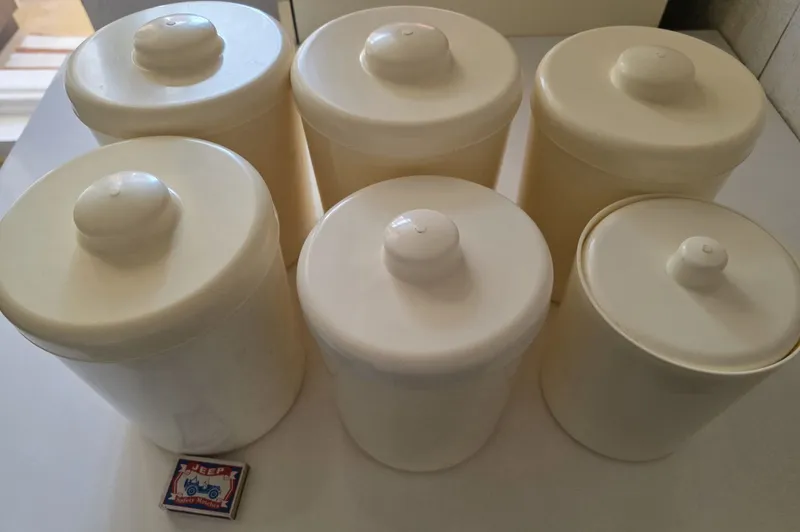 Контейнеры для продуктов 6 шт. 2 Контейнеры для продуктов 6 шт. 2
