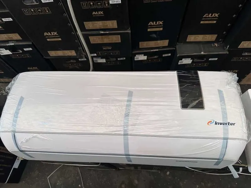 Кондиционер AUX Inverter с теном 12/18 JLR примой дилер официально — фото 1