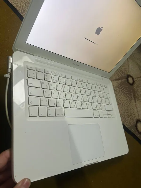 Mackbook 1 Mackbook 1