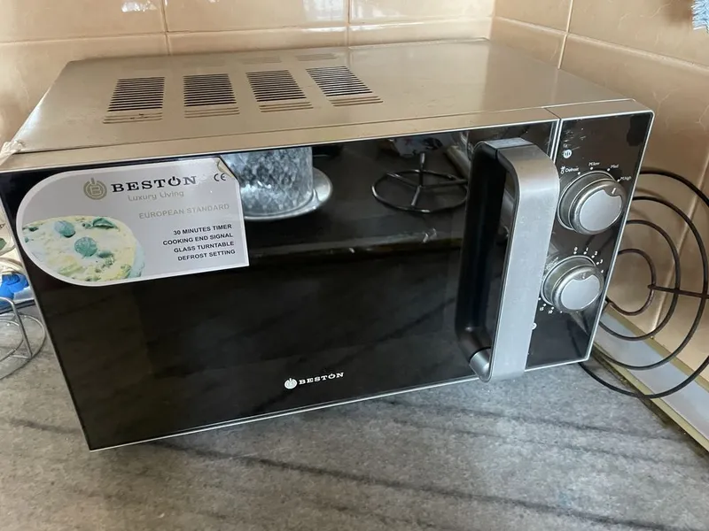 Микроволновка BESTON
