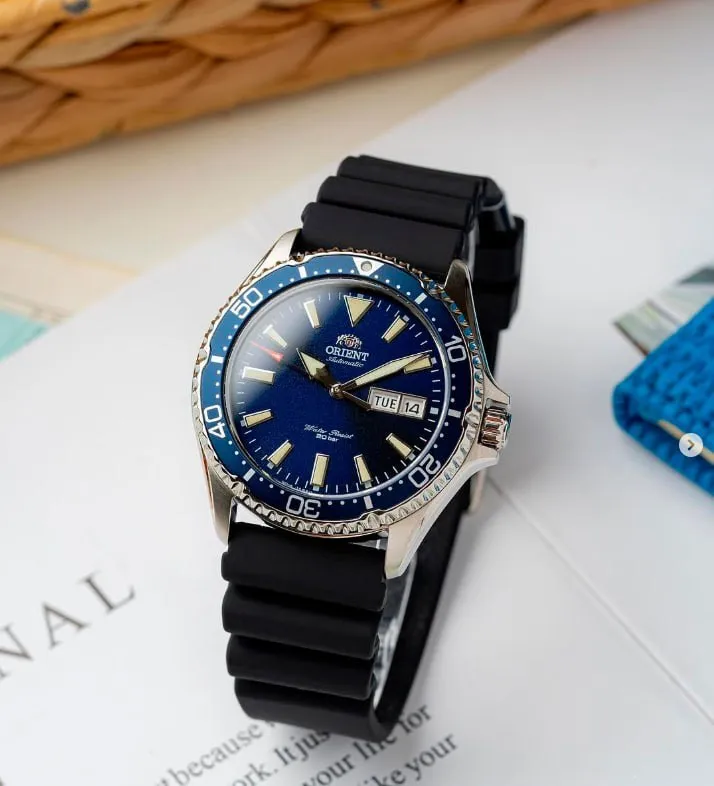 Orient Kamasu Mako 3 erkaklar uchun avtomatik soat 9