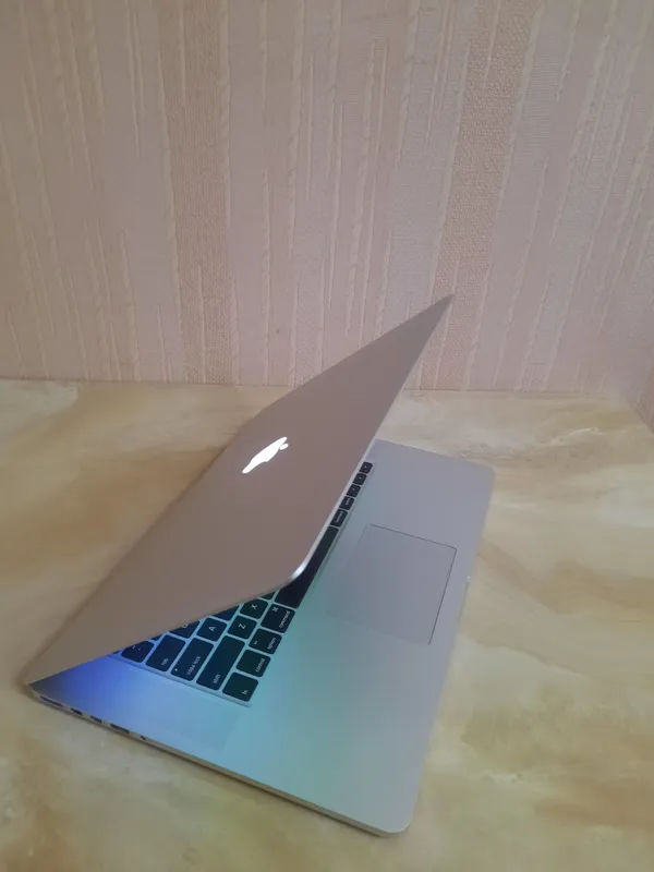Macbook Pro 4