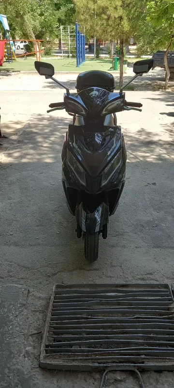 Mototsikl 2024 Drongo 1 Mototsikl 2024 Drongo 1