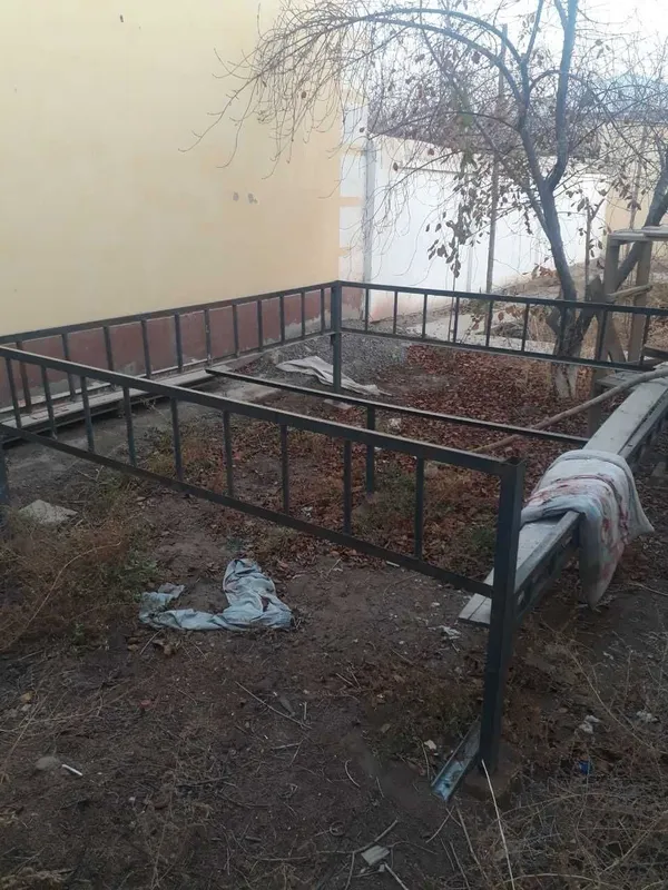 Karovat, tapchan, supo, sotiladi 2 Karovat, tapchan, supo, sotiladi 2