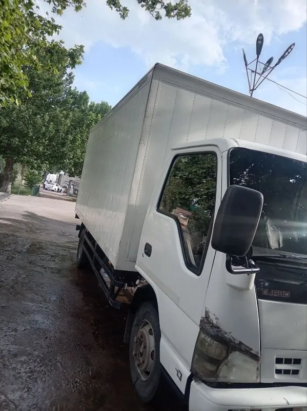 Isuzu NQR 71PL sotiladi! — фото 1