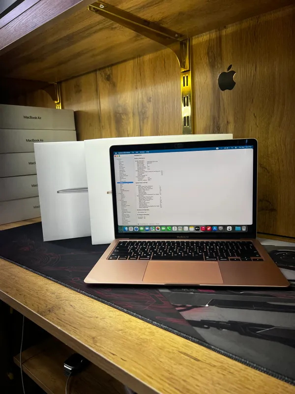 MacBook Air M1 8/256 8/512 3 MacBook Air M1 8/256 8/512 3
