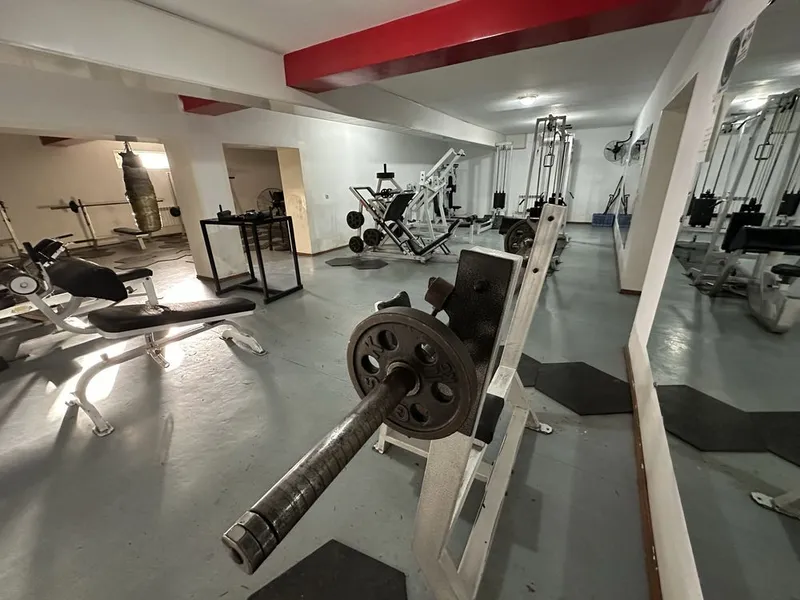 Продам готовый бизнес вместе со зданием - тренажерный зал GYMSHARK — фото 4
