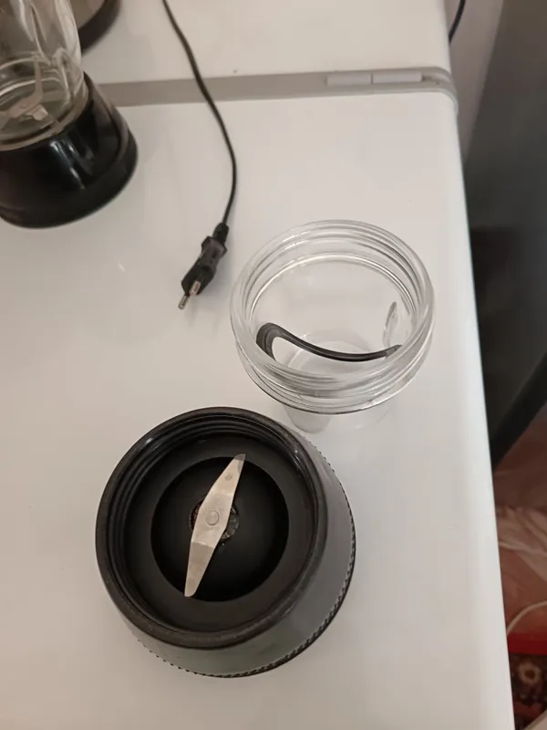 Oshxona blenderi 4 tasi 1da 5 Oshxona blenderi 4 tasi 1da 5