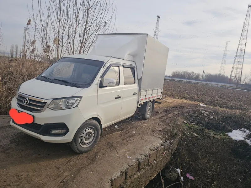 Changan T3 5 o'rindiqlik — фото 1