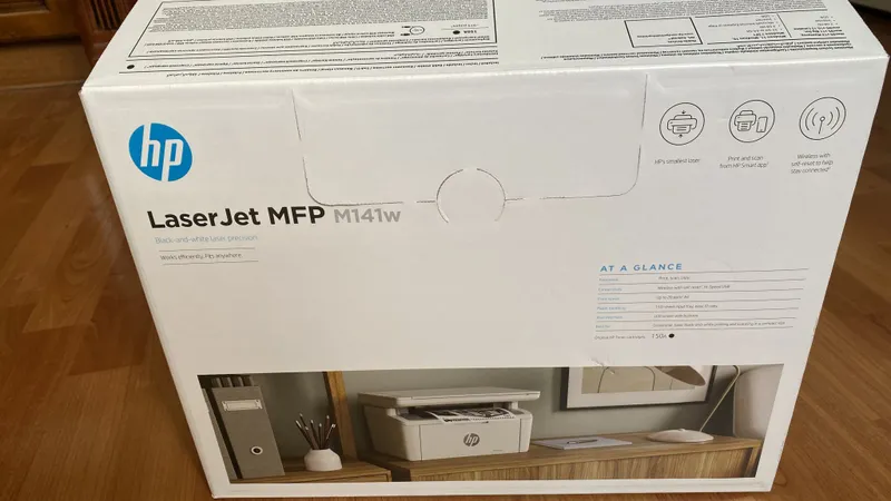 Лазерный МФУ HP LaserJet M141w (Wi-Fi) 2