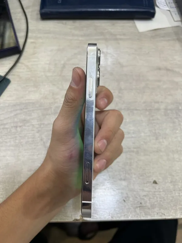 holati ideal phone xr 2