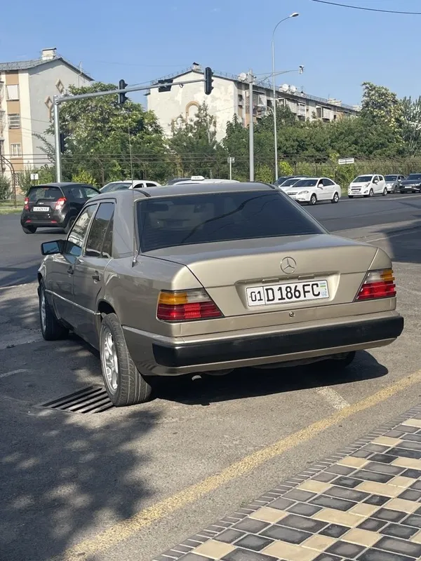 Продается Mercedes-benz w124 2 Продается Mercedes-benz w124 2
