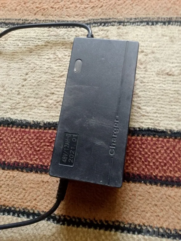 Skuter uchun zaryadlovchi kabel 3 Skuter uchun zaryadlovchi kabel 3