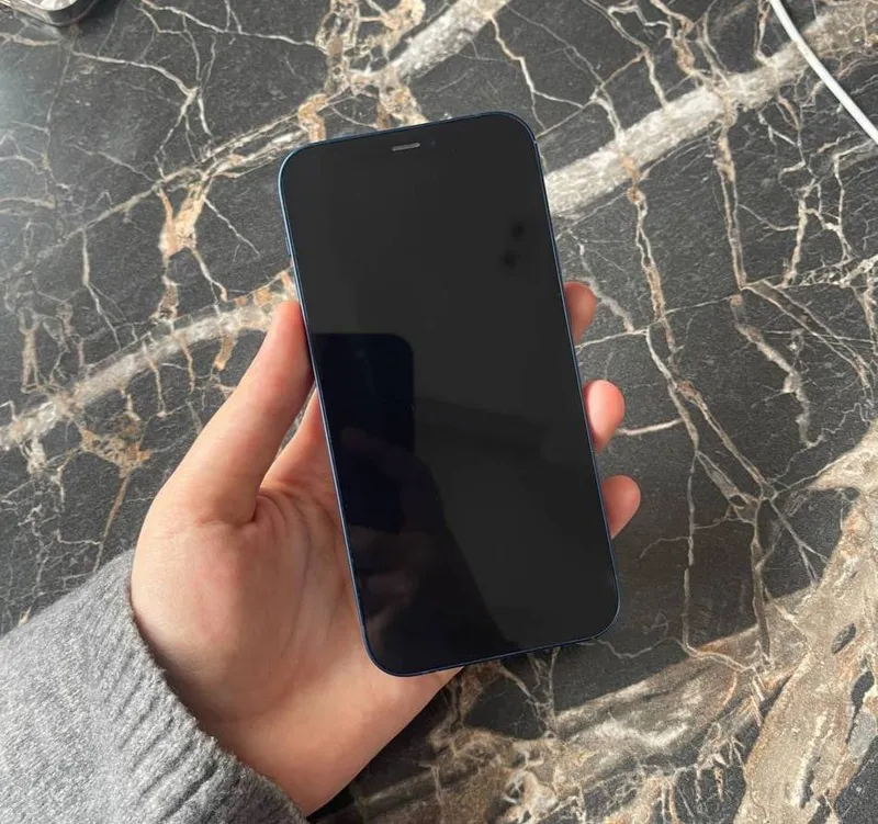 Iphone 12