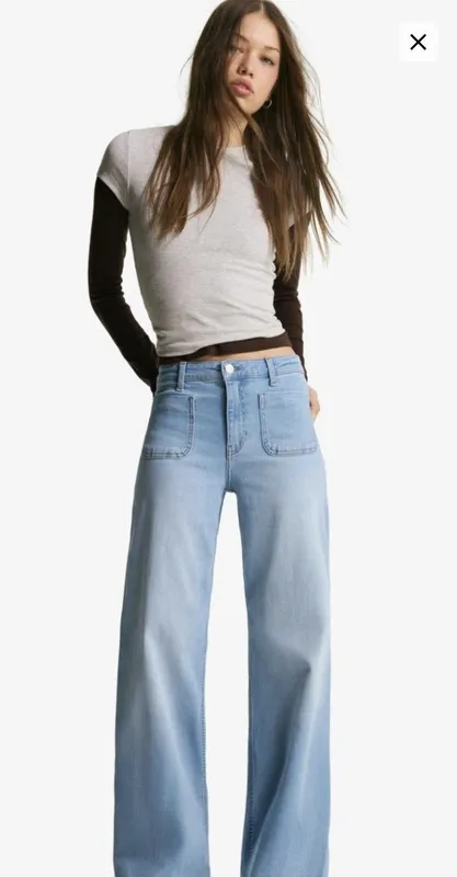 Джинсы голубые BERSHKA 1