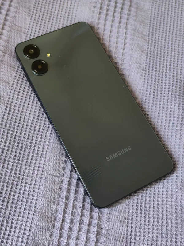 Samsung Galaxy A06 ideal 2