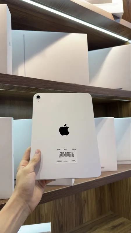 ipad 11 A16 naxtka