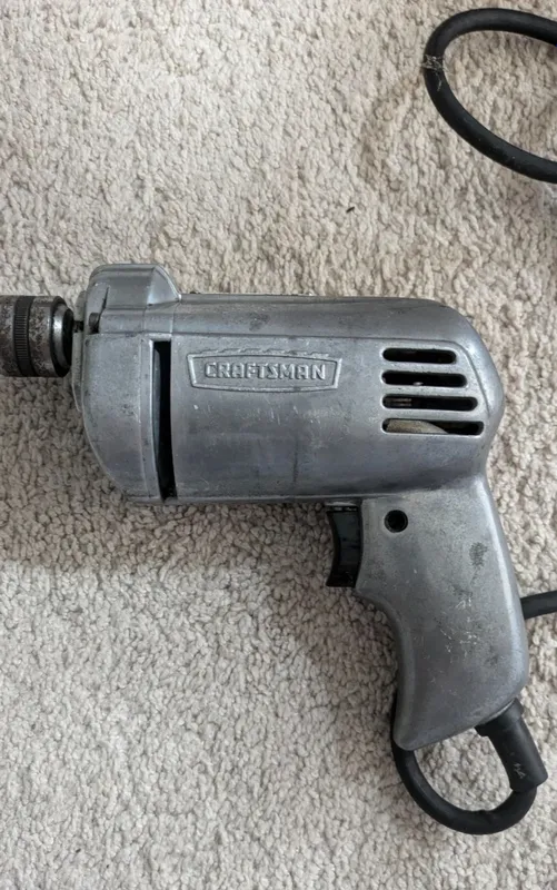 Продам винтажную дрель Sears Craftsman 1 Продам винтажную дрель Sears Craftsman 1