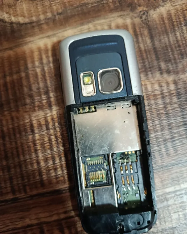 Nokia 6275 для Perfectum, на запчасти. 2 Nokia 6275 для Perfectum, на запчасти. 2