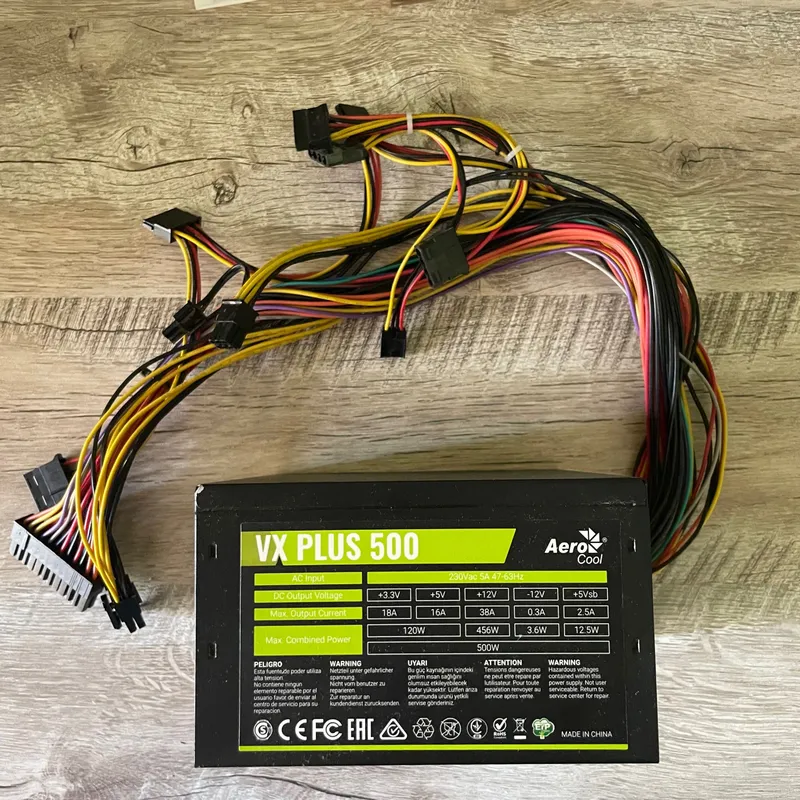 блок питания AeroCool