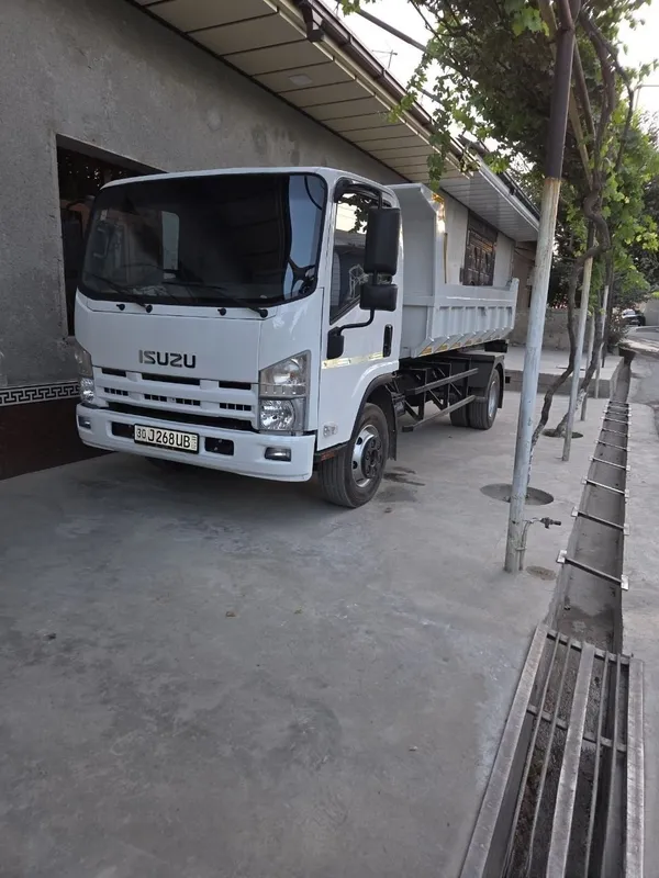 Xizmat kòrsatish Isuzu Qum sheben 1 Xizmat kòrsatish Isuzu Qum sheben 1