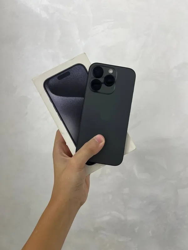 iPhone 1 iPhone 1