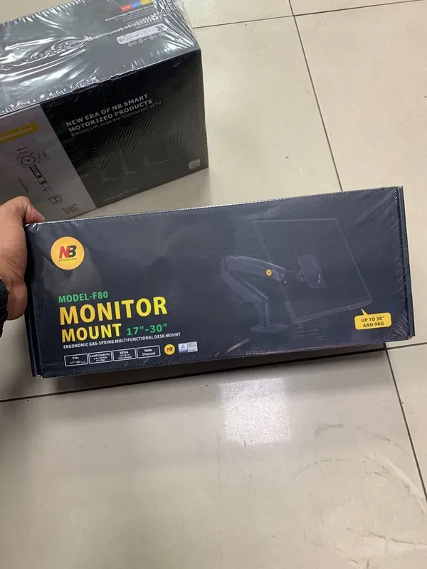 Nb north bayou model F80 monitor mount