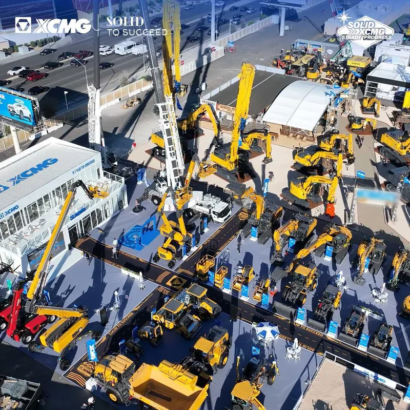 Гусеничный экскаватор XCMG XE215G 1.1 куб аппарат — фото 1