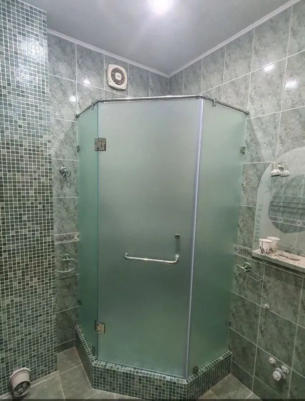 Dush kabina hismatlari yana vitirash xizmatlari
