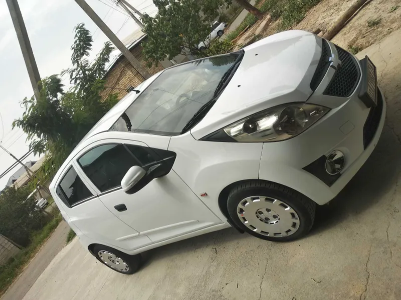 Chevrolet Spark 2010 4