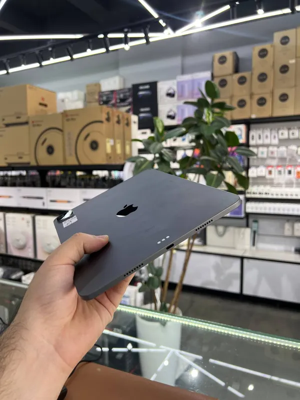 iPad Pro 11 M1 2 iPad Pro 11 M1 2