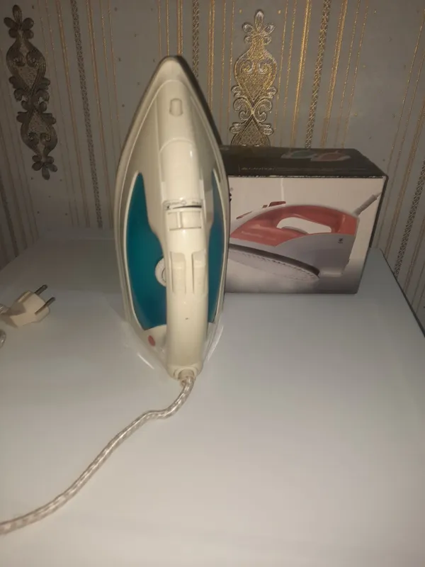 Утюг сотилади. Продам утюг — фото 1