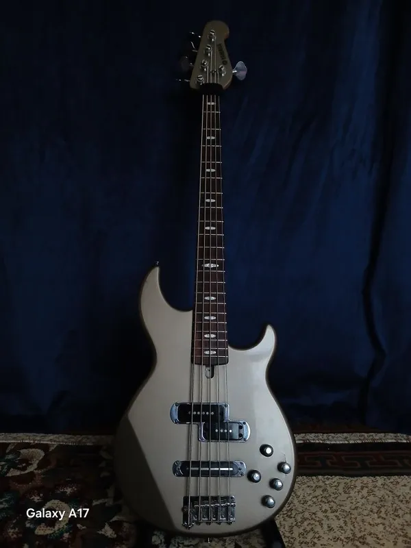 Sotiladi Yamaha bb615 5 Sotiladi Yamaha bb615 5