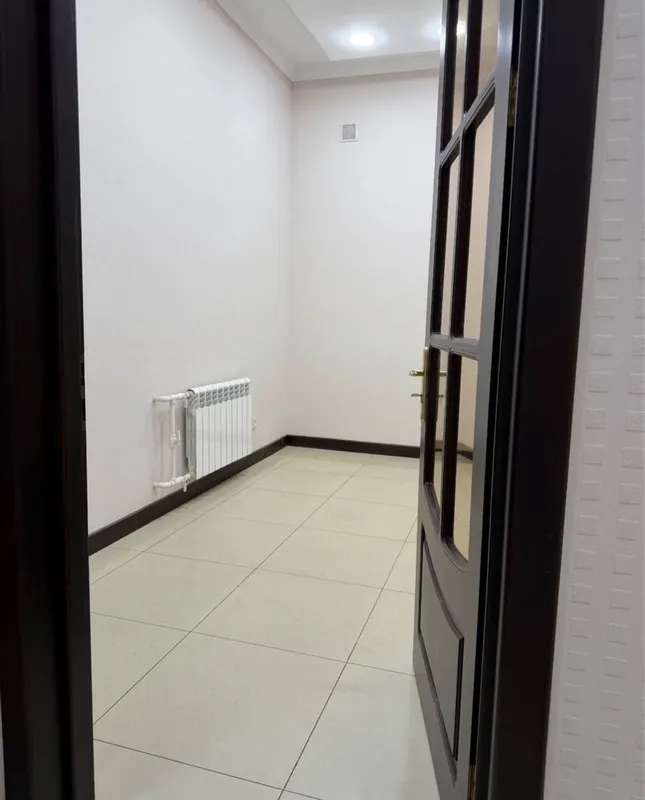 Срочно сдается офис новза метро 113м2 3 комнат 2