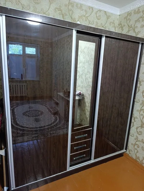 Mebel shkaf, 2 ta 1 Mebel shkaf, 2 ta 1