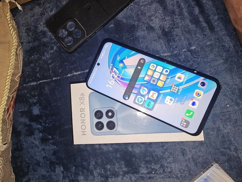 HONOR x8a sotiladi 1 HONOR x8a sotiladi 1