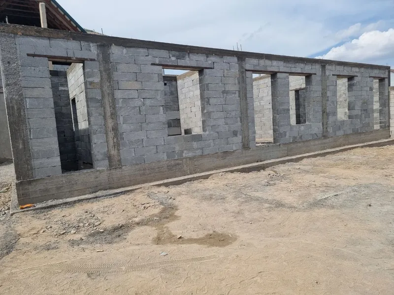 Shlaka blok teramiz, Stayashka quyamiz, Uy quramiz
