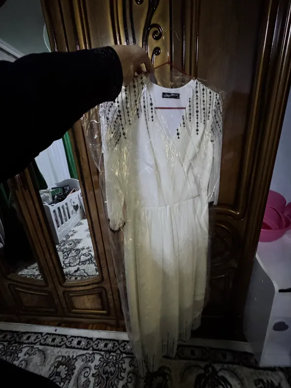Vecherni koyne merry me da 1marta kiyilgan