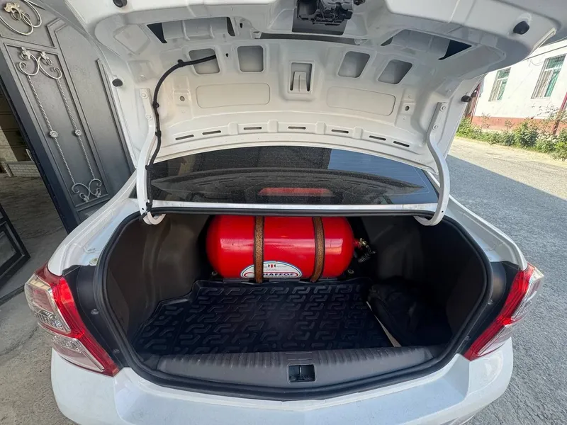 Продается Chevrolet Cobalt 8