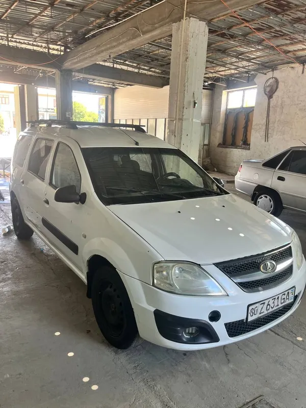 Lada largus reno matur 7 Lada largus reno matur 7