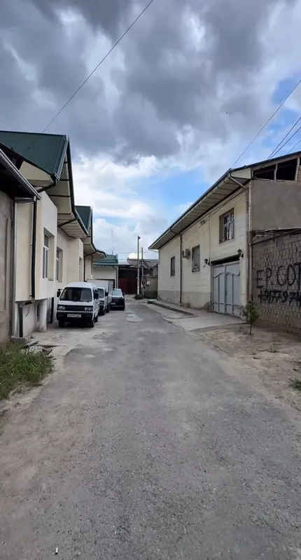 Shoshiling! 6 sotix yer sotiladi, maklersiz Obod va tinch mahallada. 5