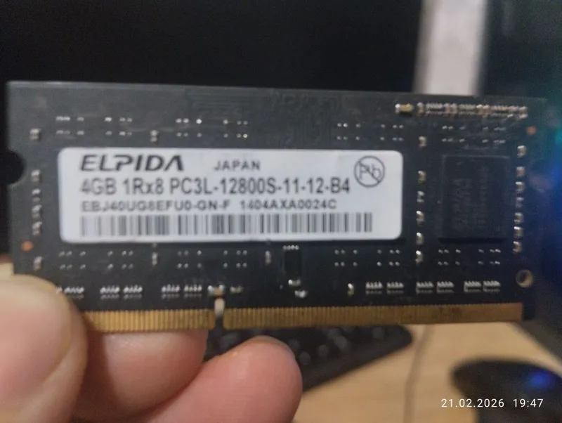 Monitor 27 lik, DDR 3 Operativ xotira sotiladi — фото 1