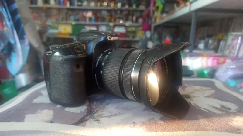 Продаётся камера Canon 2 Продаётся камера Canon 2