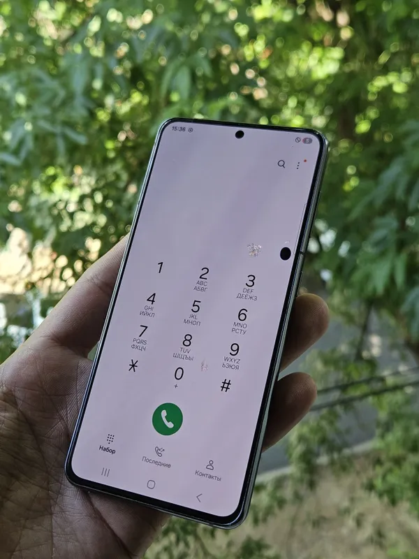 Samsung S22 Bleck 4 Samsung S22 Bleck 4