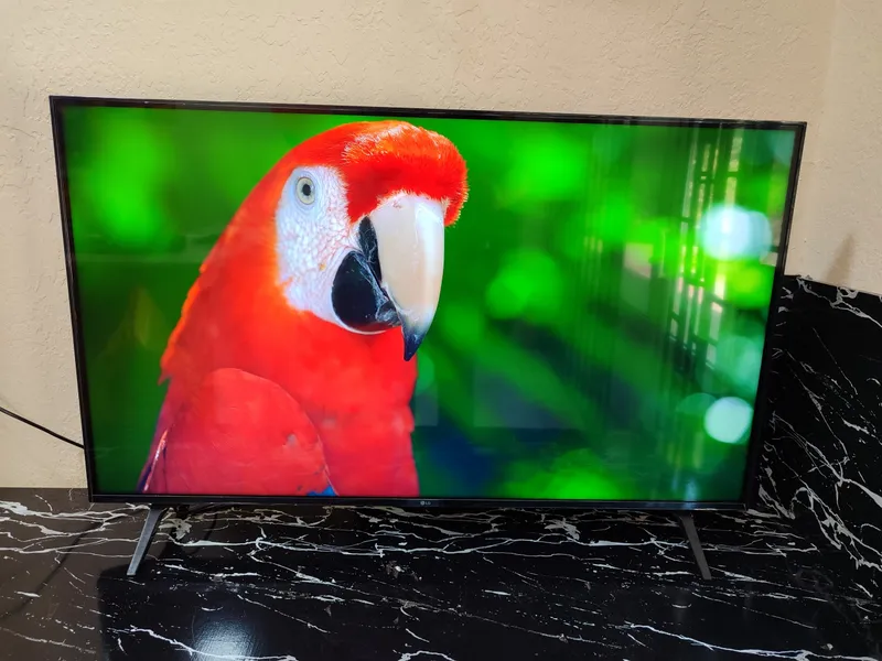 Телевизор LG 43UT80006LA 43" 2