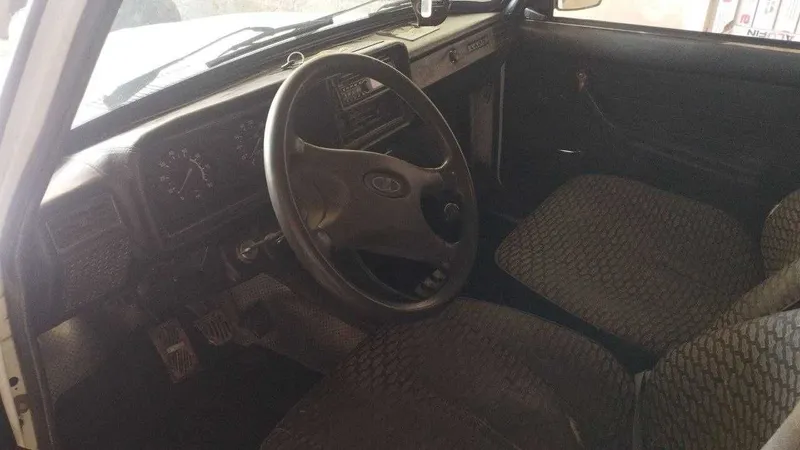 Автомобил ВАЗ 2107 2