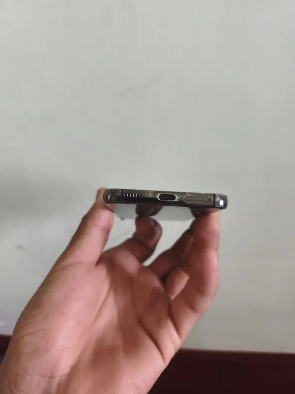 Samsung Galaxy S22 3