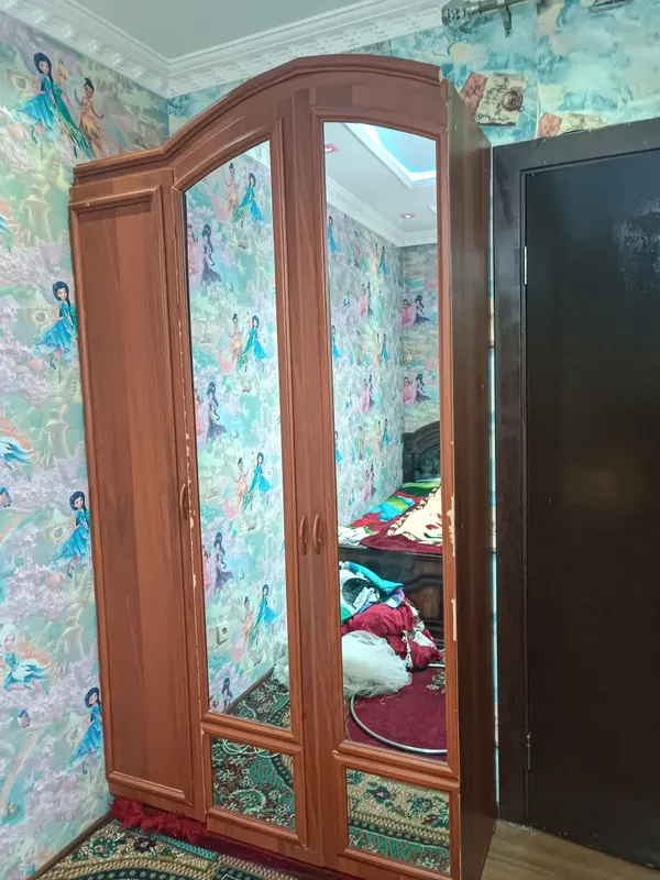 Срочно! Продаю шифоньер. Цена 500.000 — фото 1